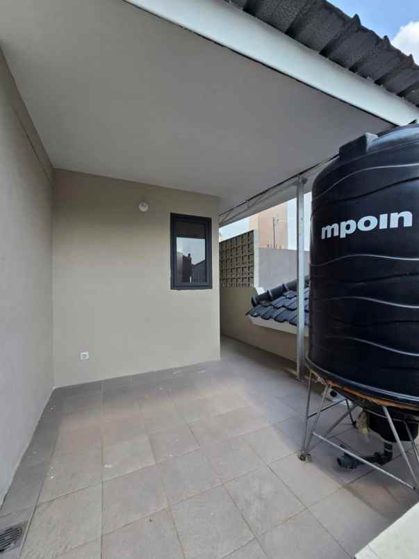 rumah dalam komplek cipinang elok jatinegara jaktim