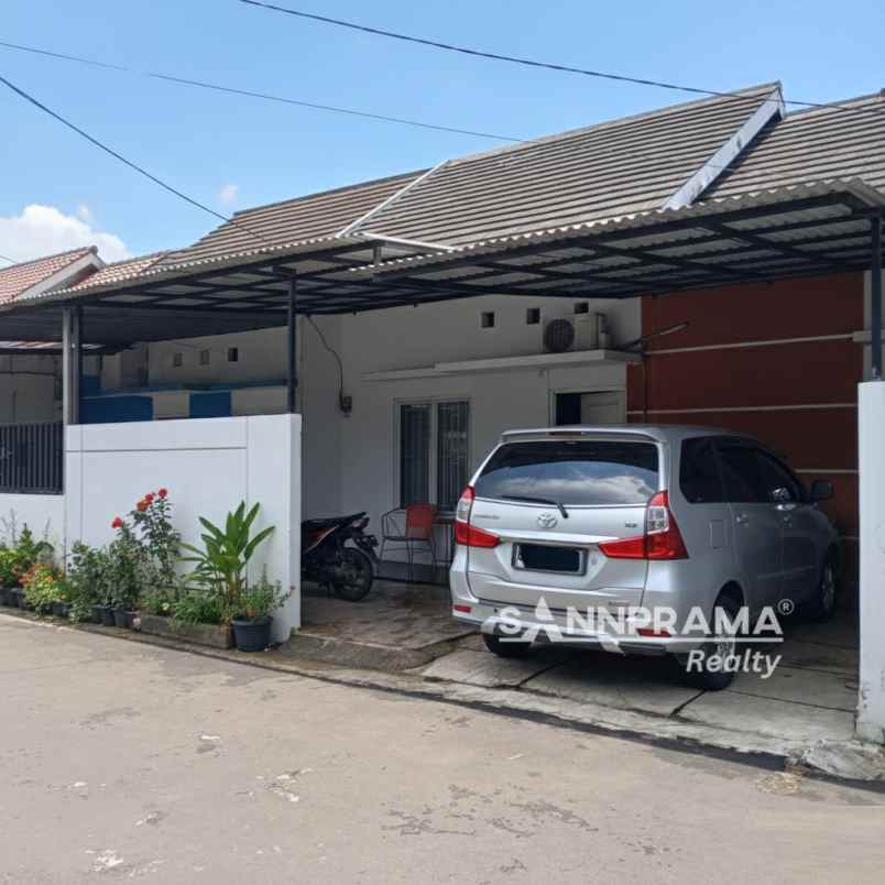 rumah dekat alun alun gdc nego 650jt