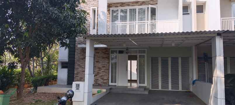 rumah dijual di sumarecon bekasi