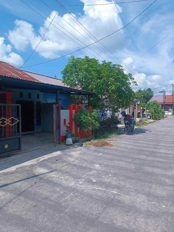 rumah dijual sudah full renovasi jl sentosa arengka