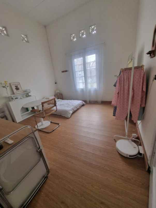 rumah heritage 1 lantai di lokasi strategis bandung