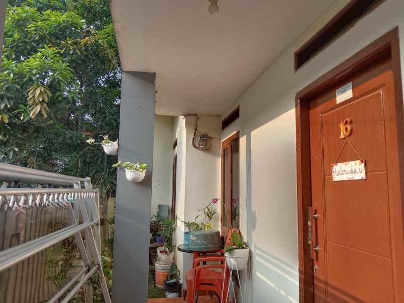 rumah hook kav pertanian dekat kampus jgu depok