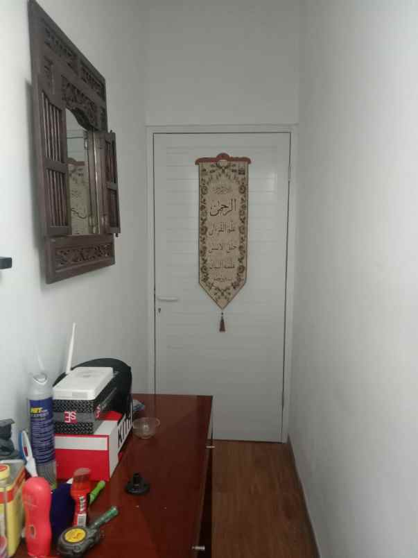 rumah hook kav pertanian dekat kampus jgu depok