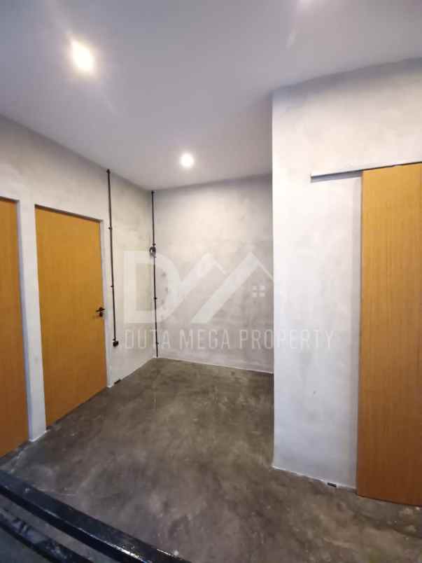 rumah industrial siap huni griya loka bsd