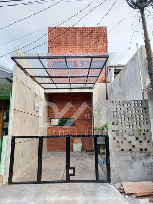 rumah industrial siap huni griya loka bsd