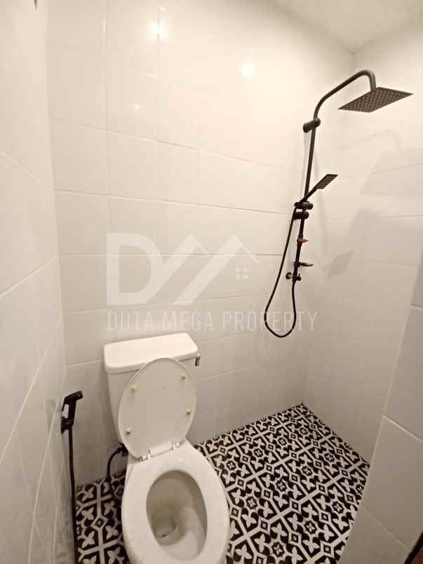 rumah industrial siap huni griya loka bsd