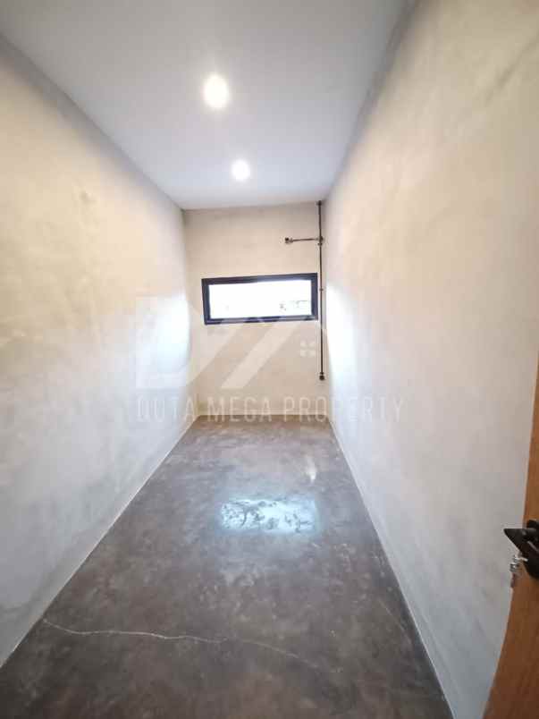 rumah industrial siap huni griya loka bsd