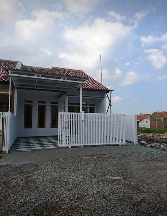 rumah jl raya leuwidulang desa