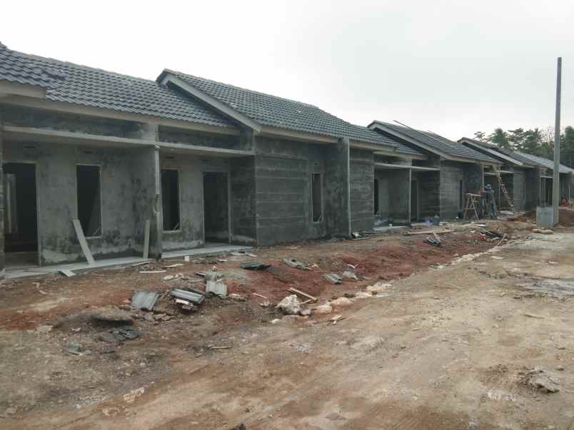 rumah jl rw gembira sukamaju kec