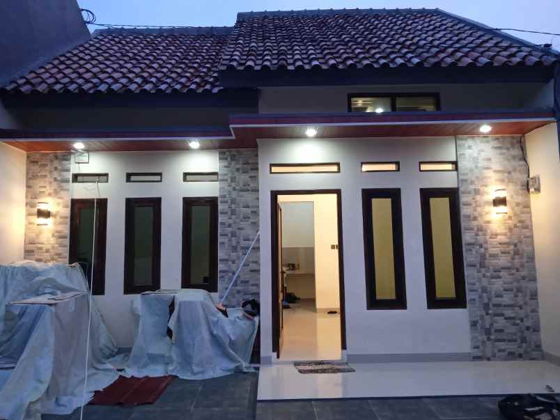 rumah jl taman induk