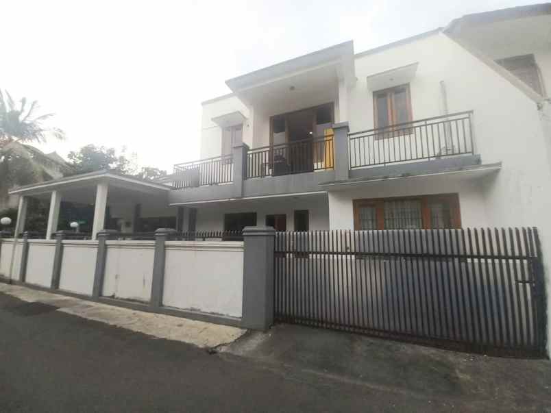 rumah jl tebet timur jakarta selatan