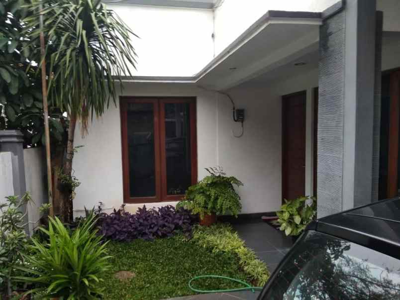 rumah jl tebet timur jakarta selatan