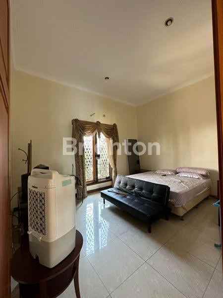 rumah mewah di margorejo full furnished