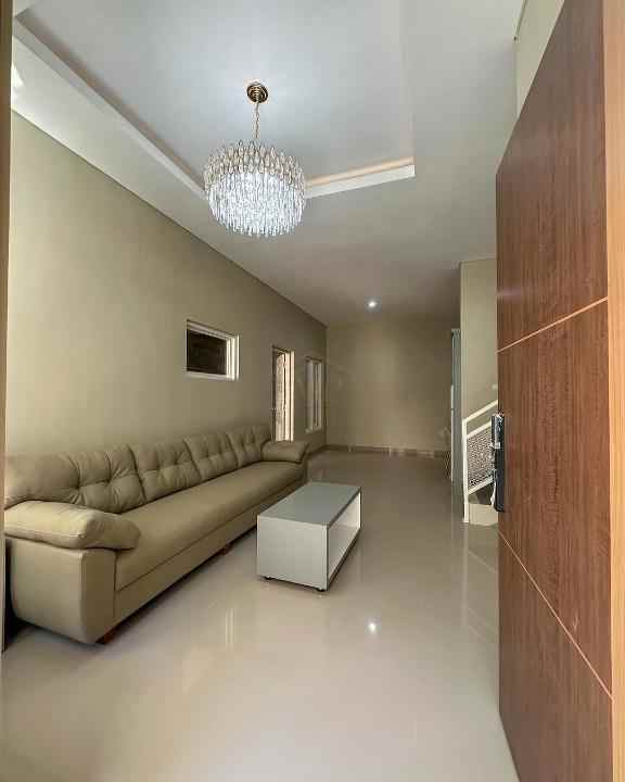 rumah mewah full furnished 2 lantai di ngaglik sleman