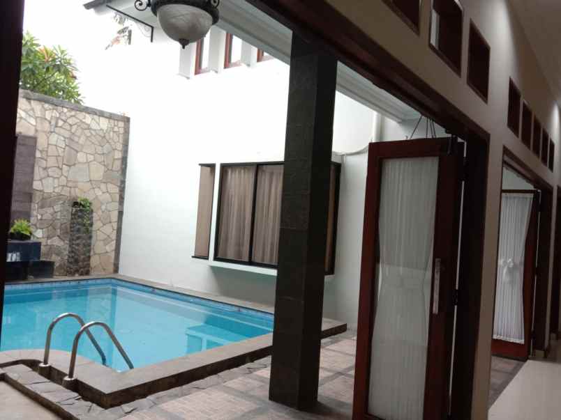 rumah mewah full furnished dekat kantor bpn kota bogor