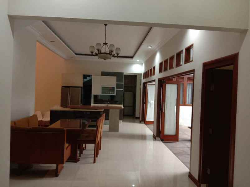 rumah mewah full furnished dekat kantor bpn kota bogor