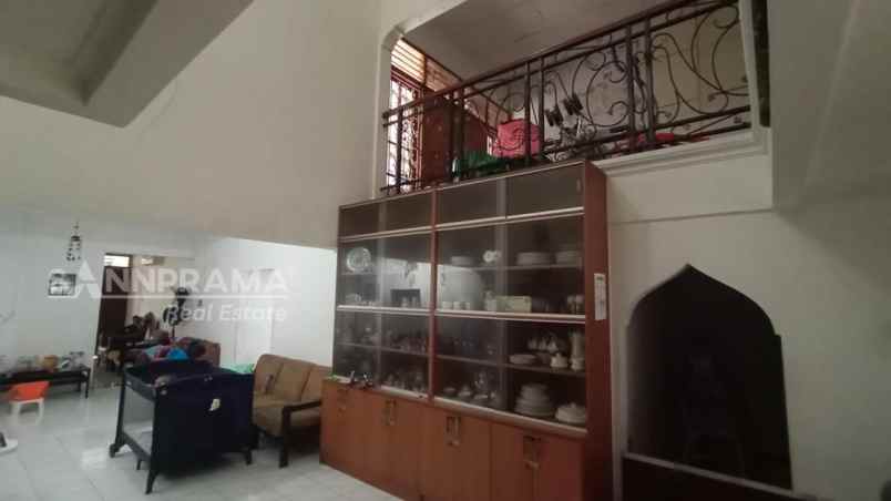 rumah mewah hadap timur ciputat iml