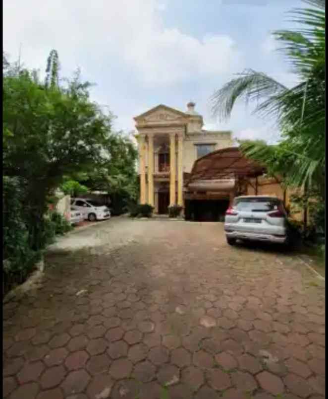 rumah mewah harga istimewa murah di cikunir