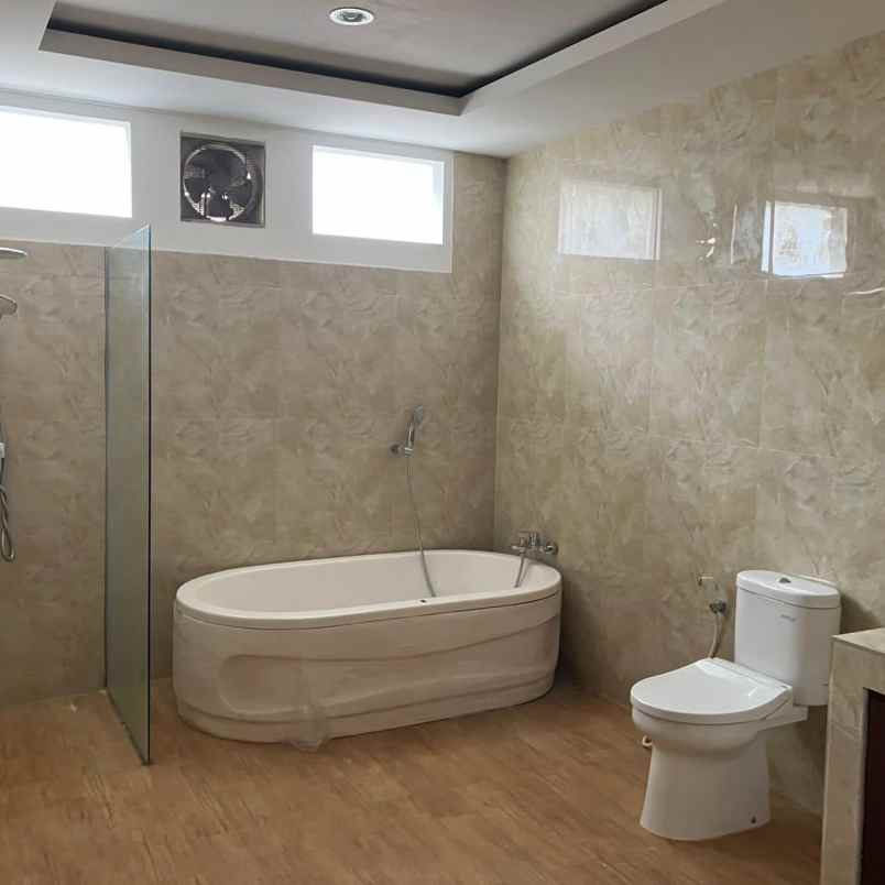 rumah mewah luas setiabudi cipaku semi furnish