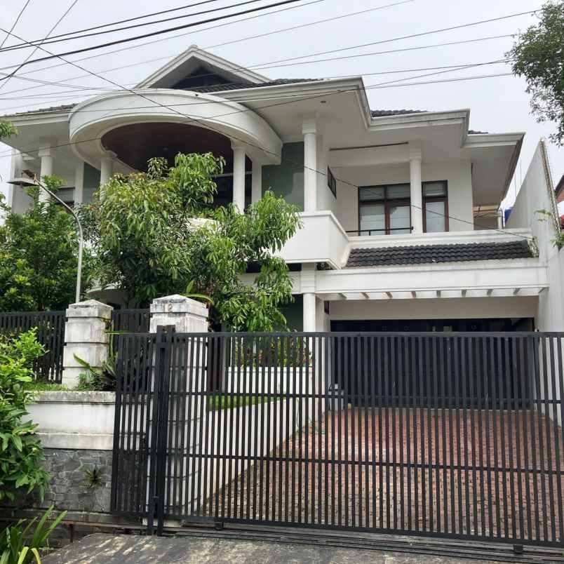 rumah mewah luas setiabudi cipaku semi furnish