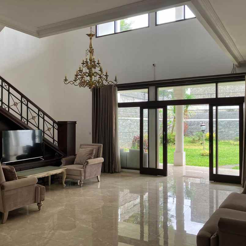 rumah mewah luas setiabudi cipaku semi furnish