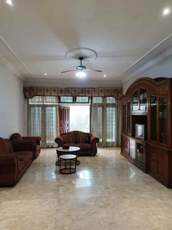 rumah mewah siap huni di duren sawit jakarta timur