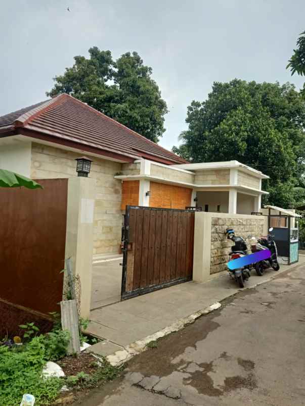 rumah pemukiman siap huni dan mewah