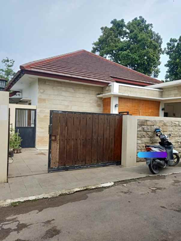 rumah pemukiman siap huni dan mewah