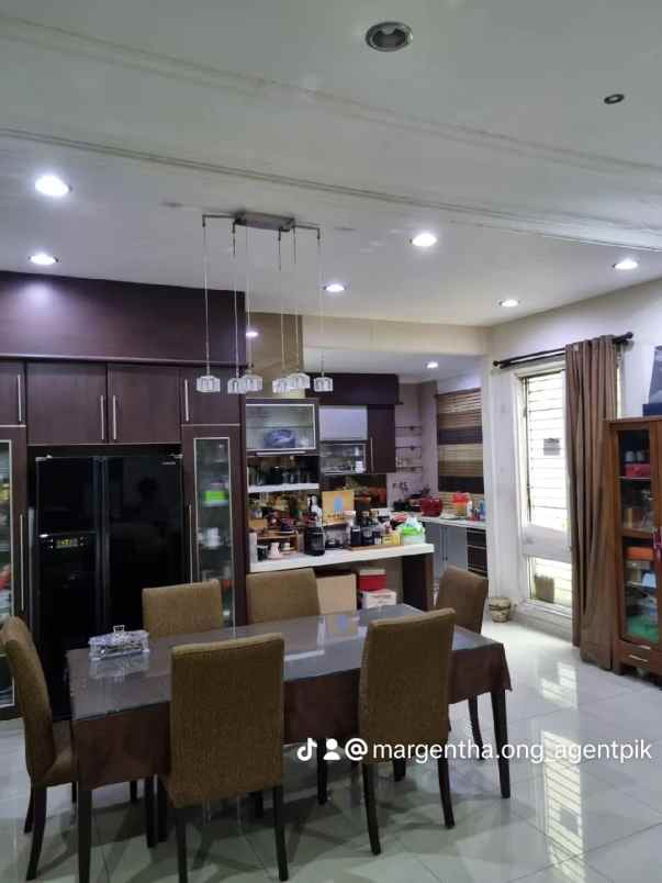 rumah pik1 kenari golf hadap selatan