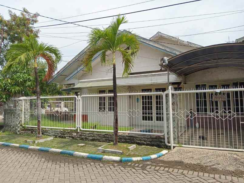 rumah pondok candra hook hadap barat selatan