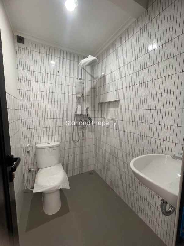 rumah scandinavian modern di pondok aren bintaro