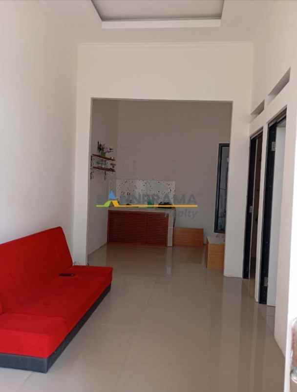rumah second minimalis dalam cluster di bedahan depok