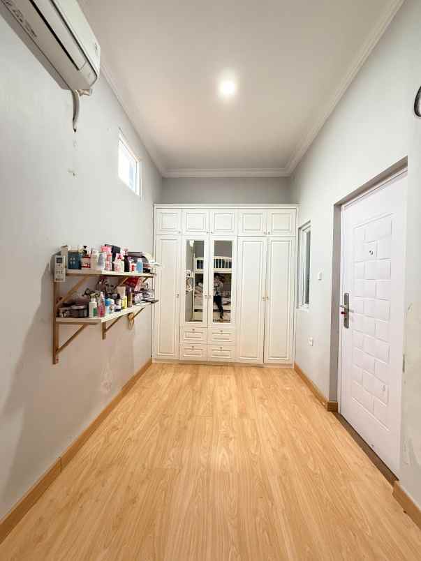 rumah siap huni bebas banjir di kramat jati jaktim