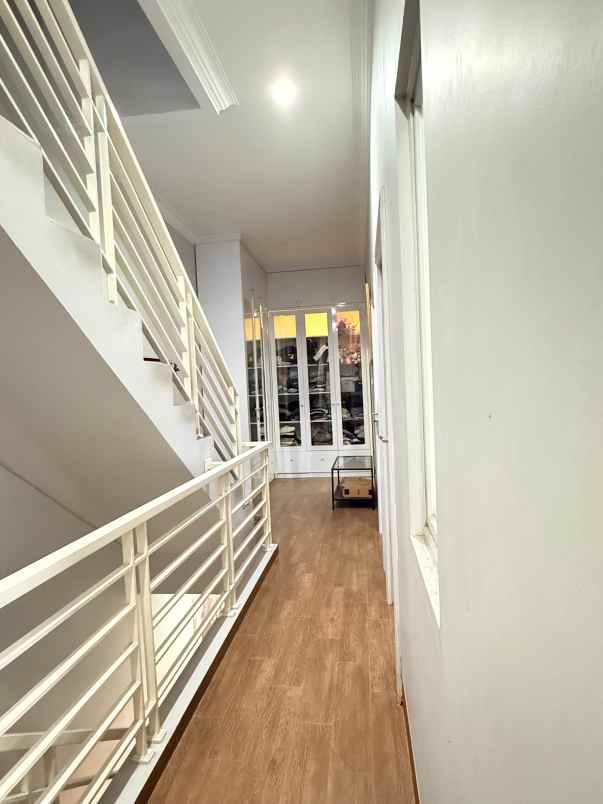 rumah siap huni bebas banjir di kramat jati jaktim