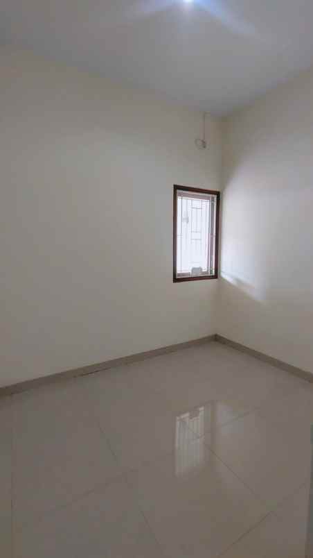 rumah siap huni rapih terawat di griyaloka bsd