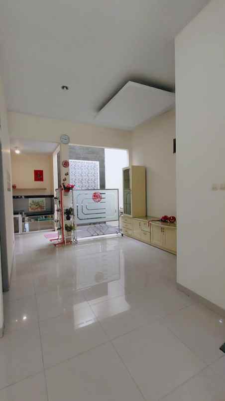 rumah siap huni rapih terawat di griyaloka bsd