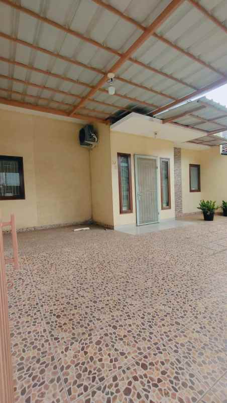 rumah siap huni rapih terawat di griyaloka bsd