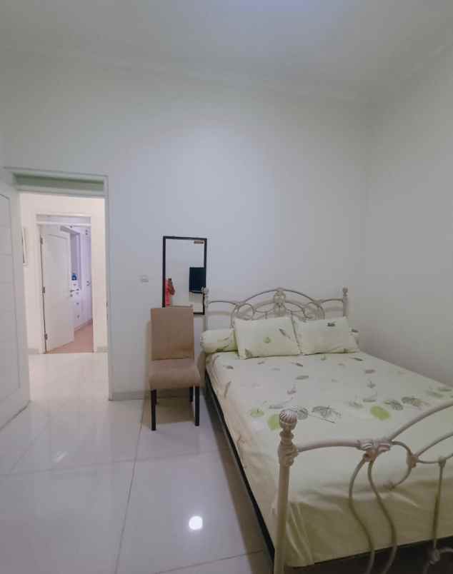 rumah siap huni semi furnished di pesanggrahan