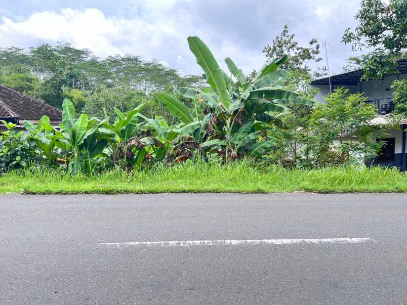 tanah 677m tepi jalan raya karangpandan karanganyar