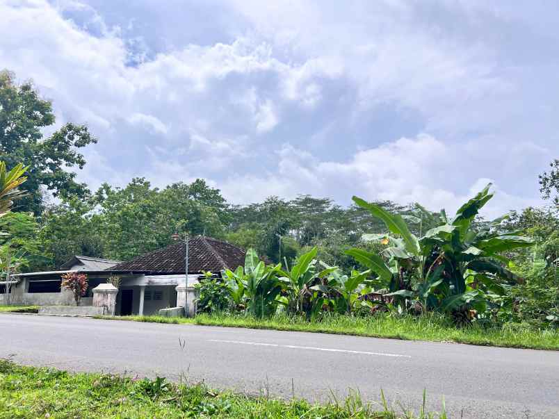 tanah 677m tepi jalan raya karangpandan karanganyar