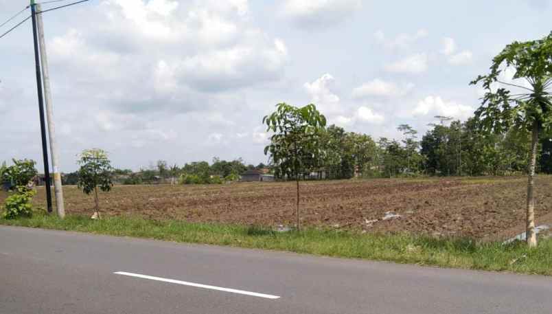 tanah datar siap bangun 3200m karanganyar kota