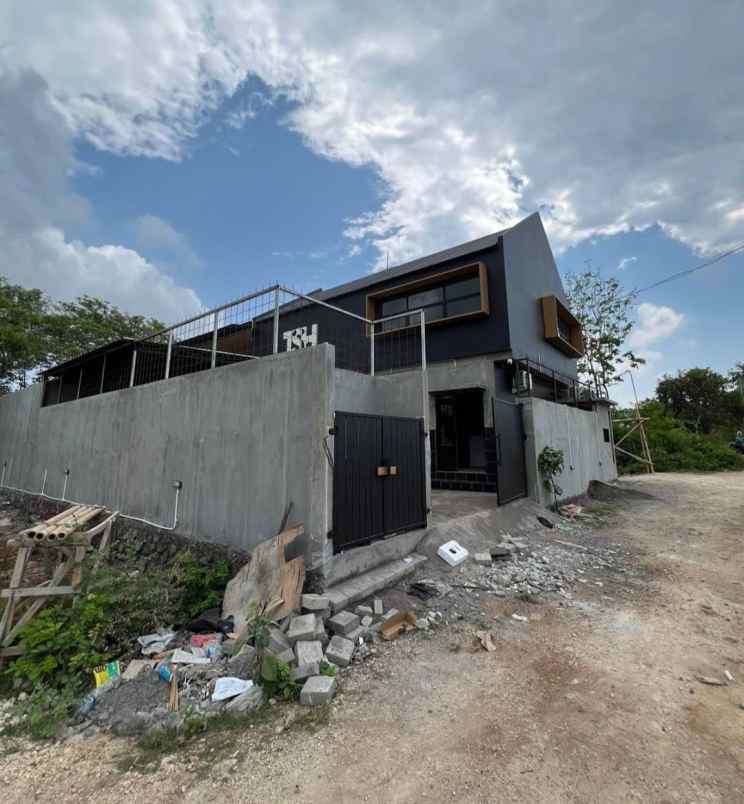 tanah di mumbul lingkungan villa dekat nusa dua bali