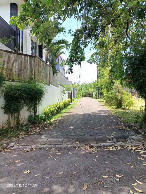 tanah di mumbul lingkungan villa dekat nusa dua bali