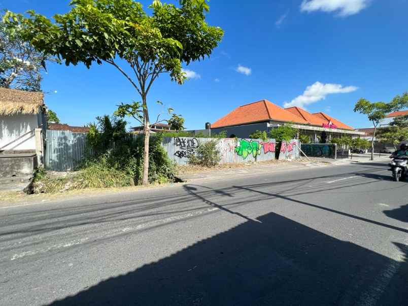 tanah jalan utama tebubeneng canggu