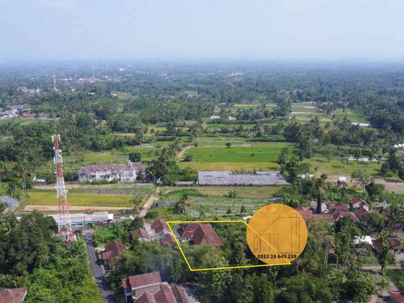 tanah pakem pekarangan view kota udara sejuk dingin