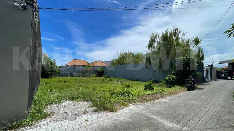 tanah umalas lingkungan villa mewah one gate