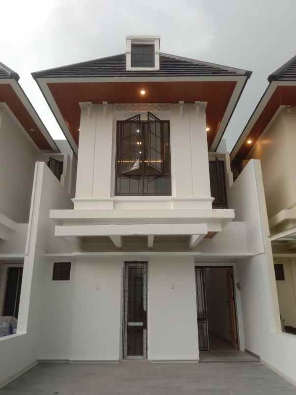 townhouse premium 2 lantai jatiasih