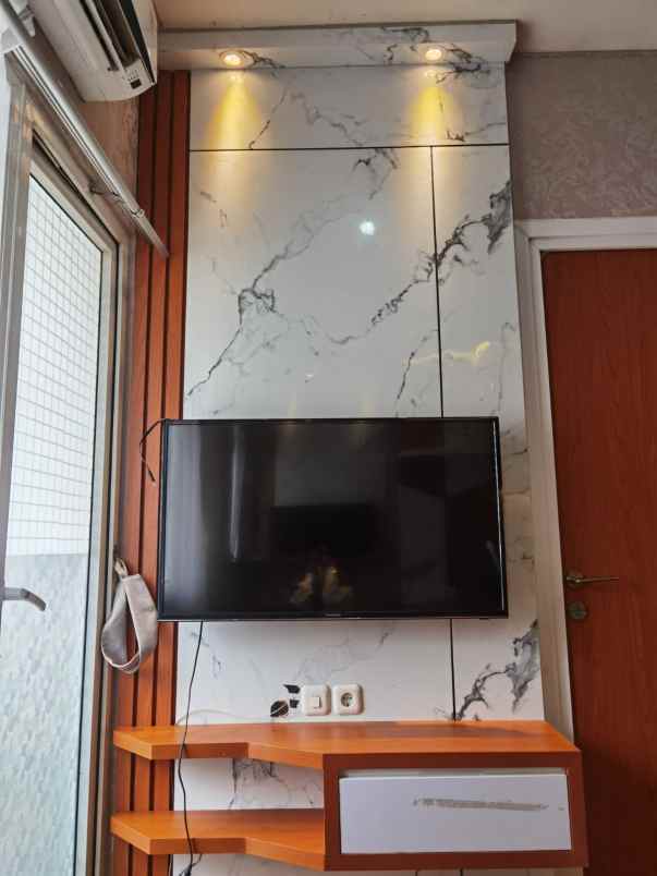 apartemen 2br green pramuka dekat lrt area komersil