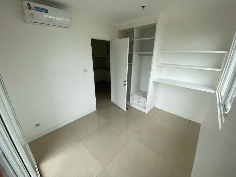 apartemen 3br dijual murah sekali