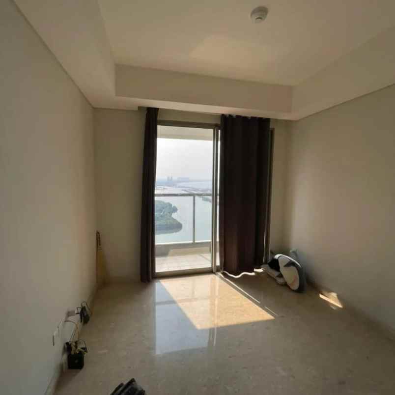 apartemen goldcoast pik tower carribean semi furnish